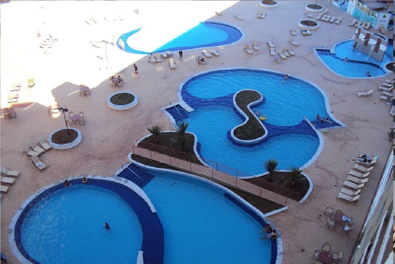 Apartamento Riviera park Caldas Novas Bagian luar foto